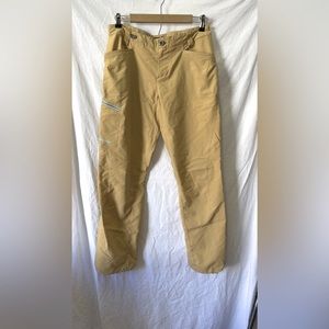 Patagonia Pants sz 8